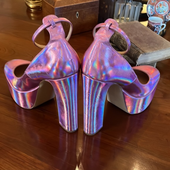 Steve Madden Skyrise platform mary janes in pink irridescent - Picture 10 of 16